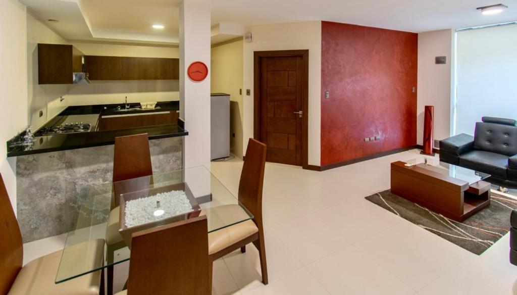 Mai Suites Apart Hotel Santa Cruz de La Sierra Zewnętrze zdjęcie