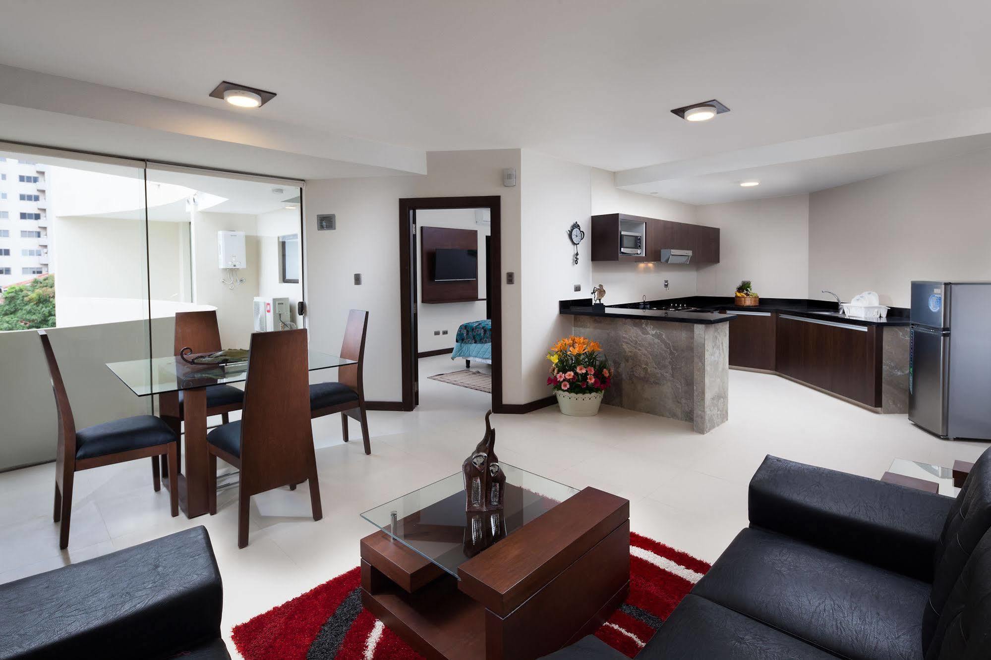 Mai Suites Apart Hotel Santa Cruz de La Sierra Zewnętrze zdjęcie